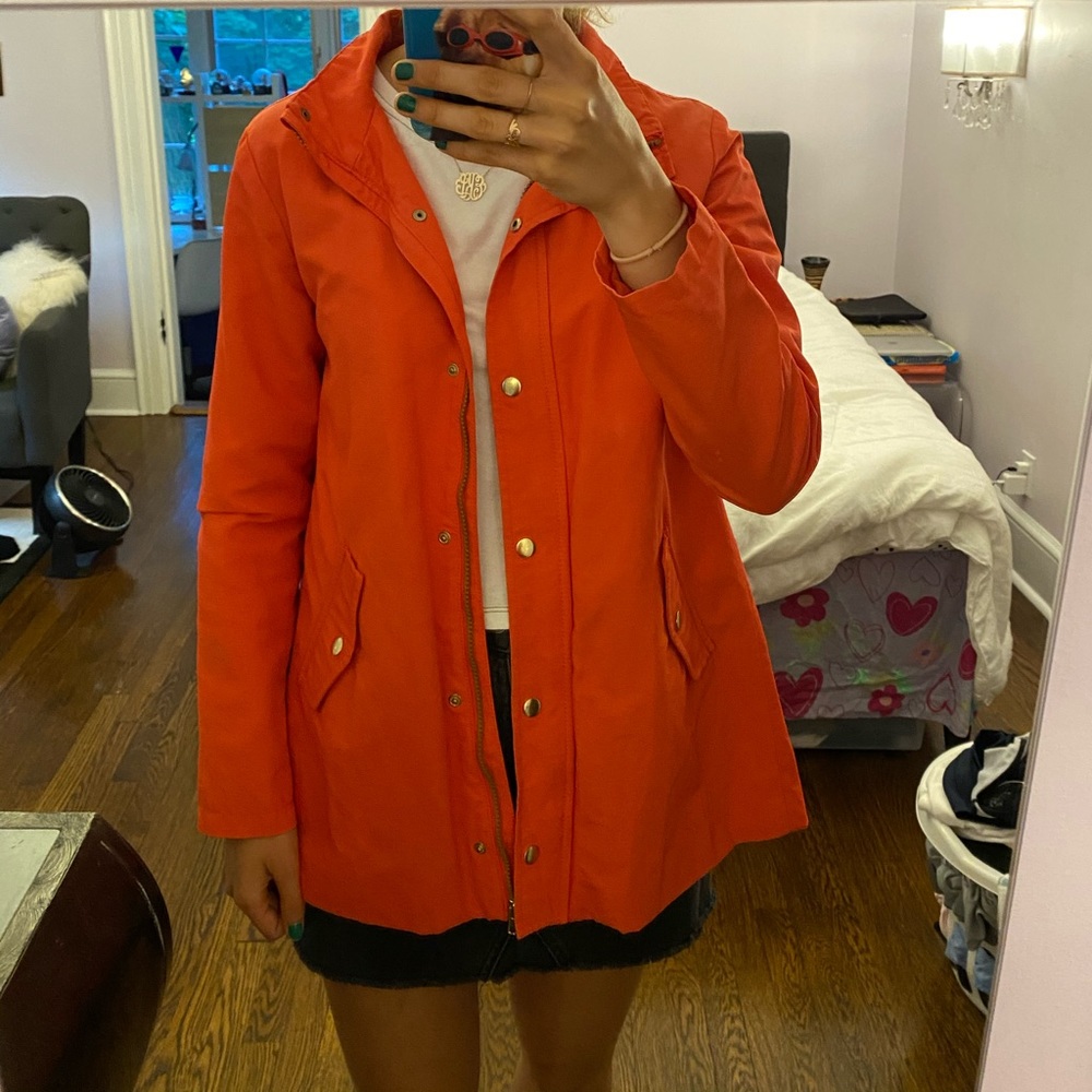 H&M women’s pink raincoat